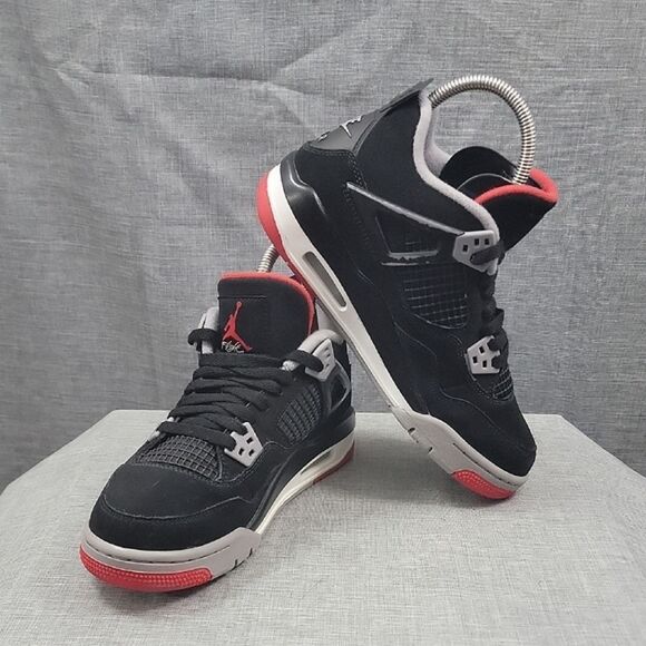 Nike Air Jordan 4 Retro Bred 2019 408452-060 Black/Red Size 6Y Boys - Picture 1 of 12